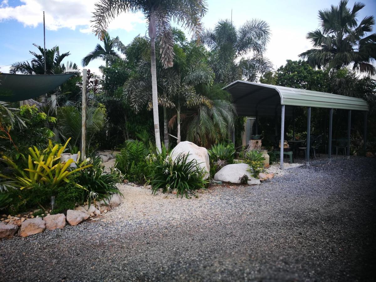 Chillagoe Cabins And Tours Exteriör bild